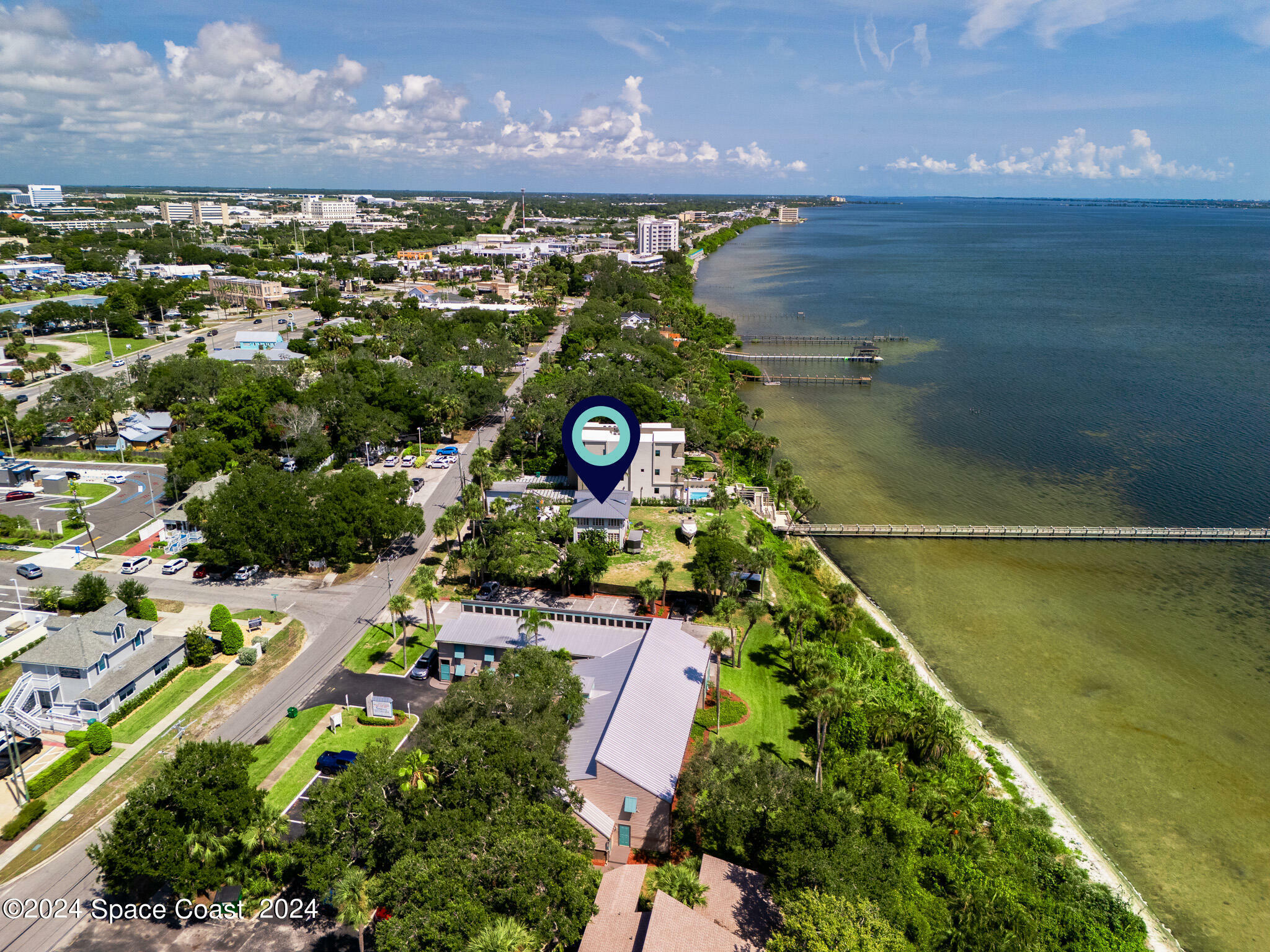 Property Photo: 1811 Riverview Drive FL 32901