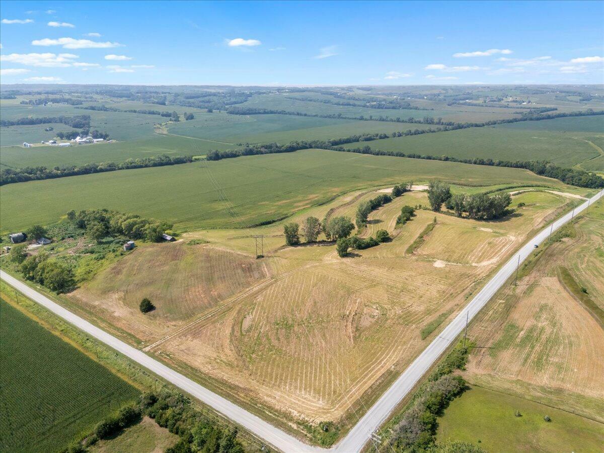 Property Photo:  25+/- Ac 250th &Amp Epperson  IA 51534 