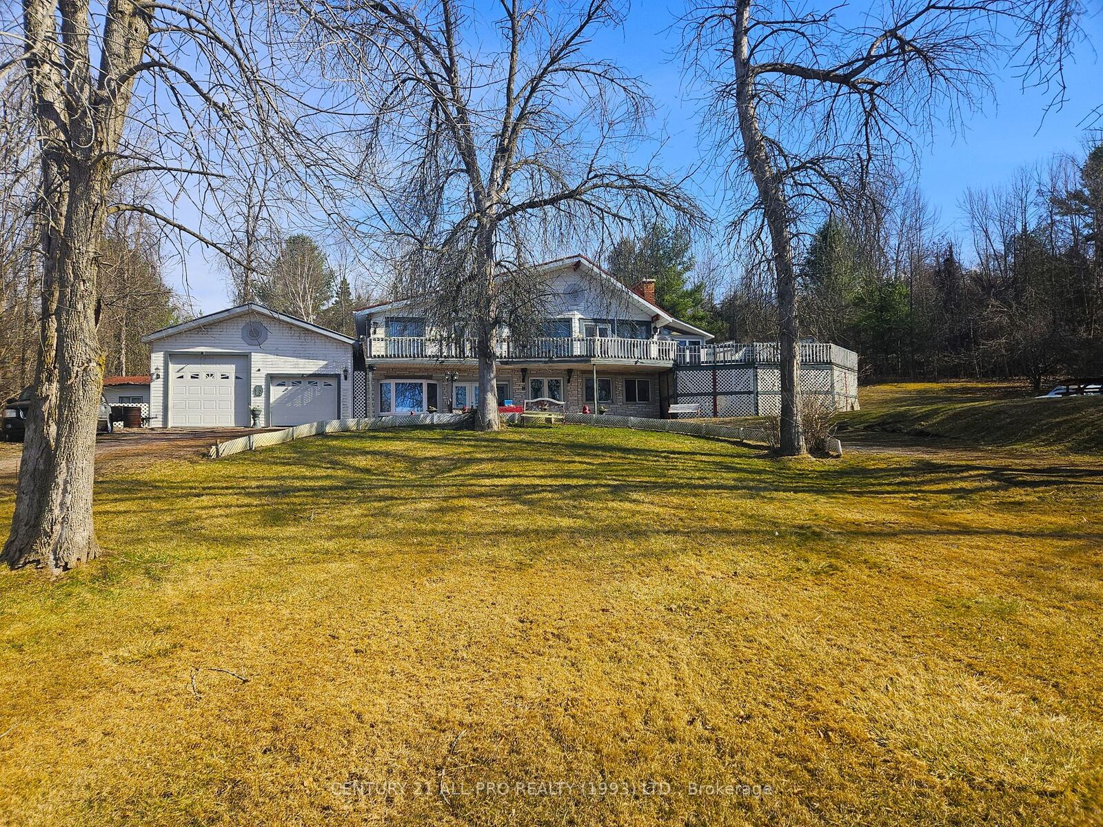 Property Photo:  63 Edgewater Drive  ON K0K 2X0 