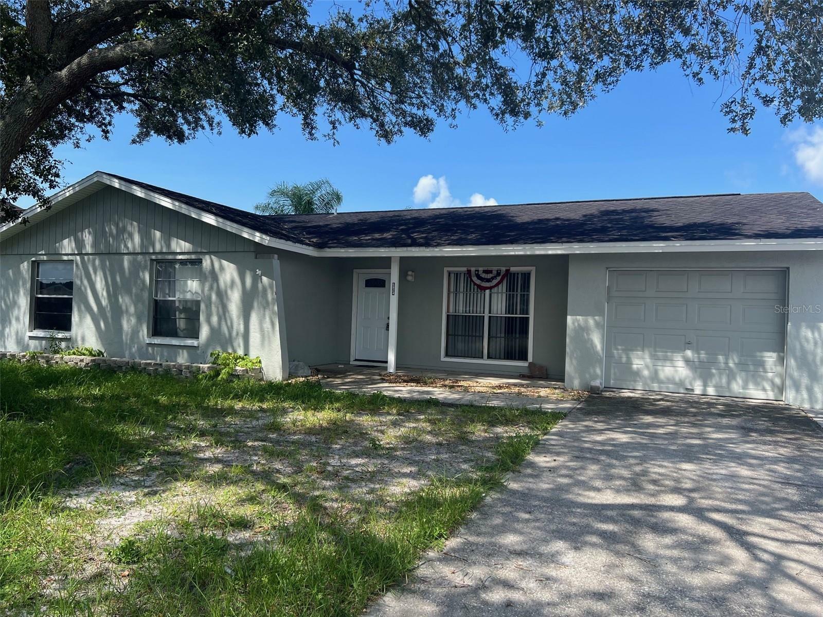 Property Photo:  6824 Armand Drive  FL 33634 