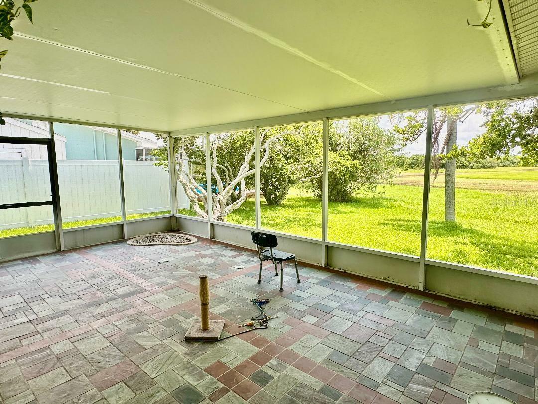 Property Photo:  4110 Headsail Drive  FL 34652 