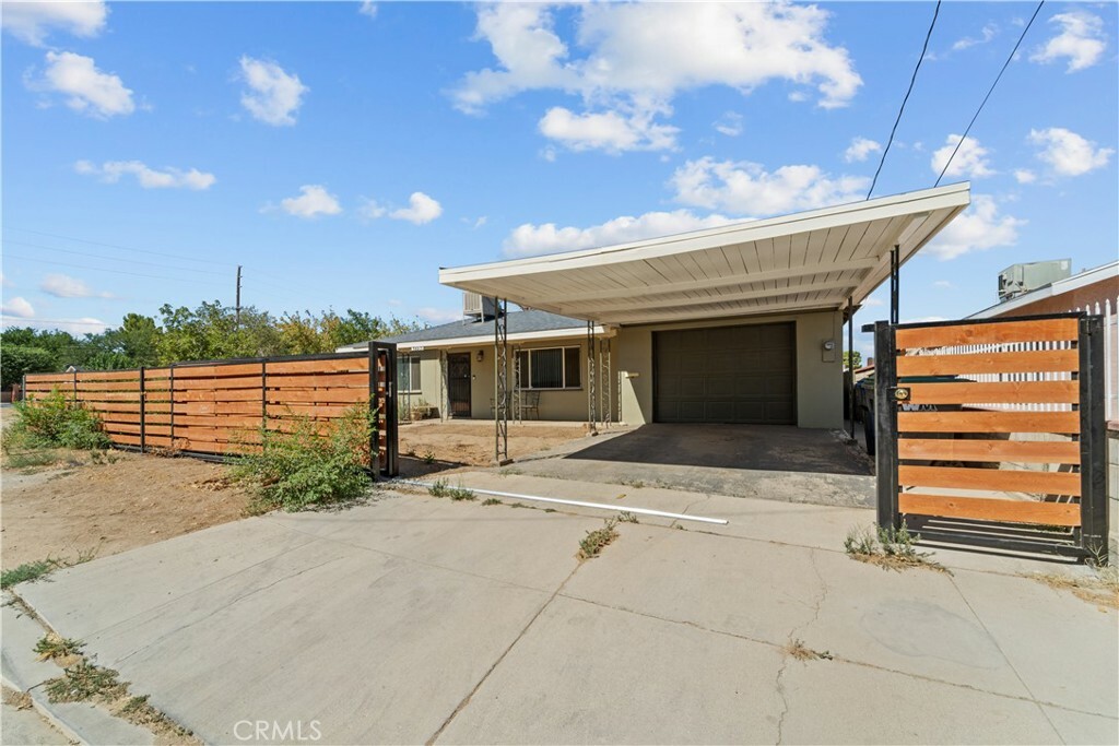 Property Photo:  38013 11th Street E  CA 93550 