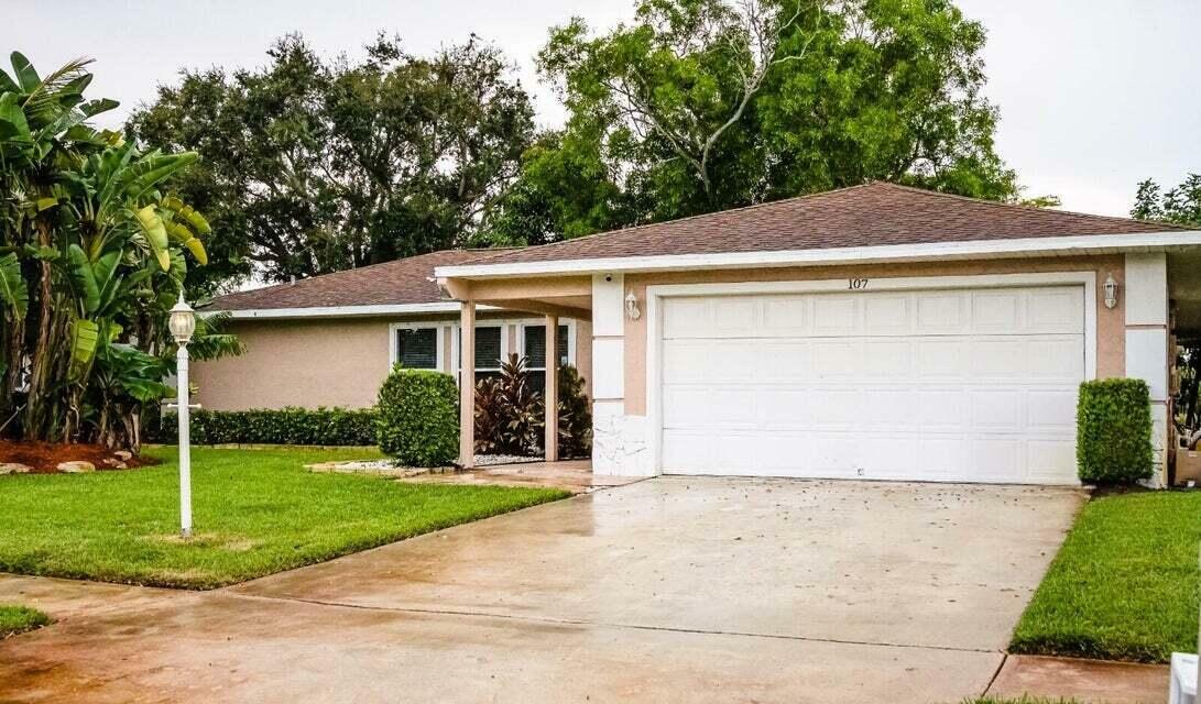 107 Timber Run W  Riviera Beach FL 33407 photo