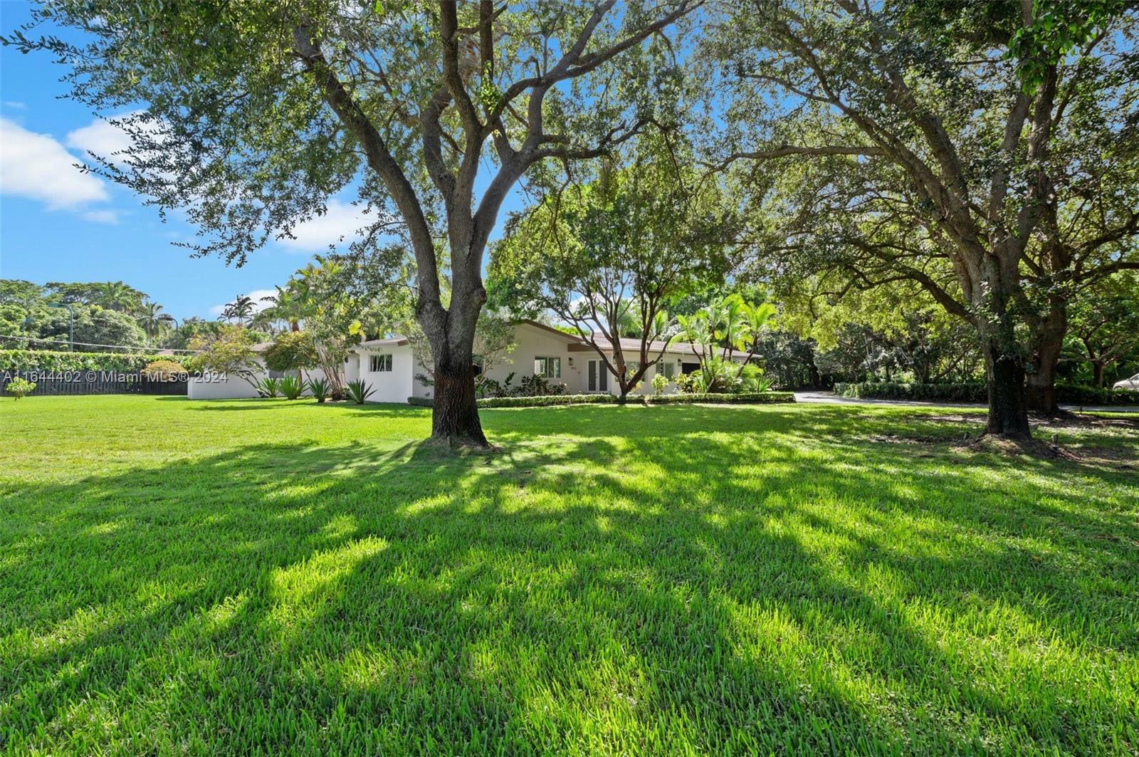 Property Photo:  8900 SW 115th Ter  FL 33176 