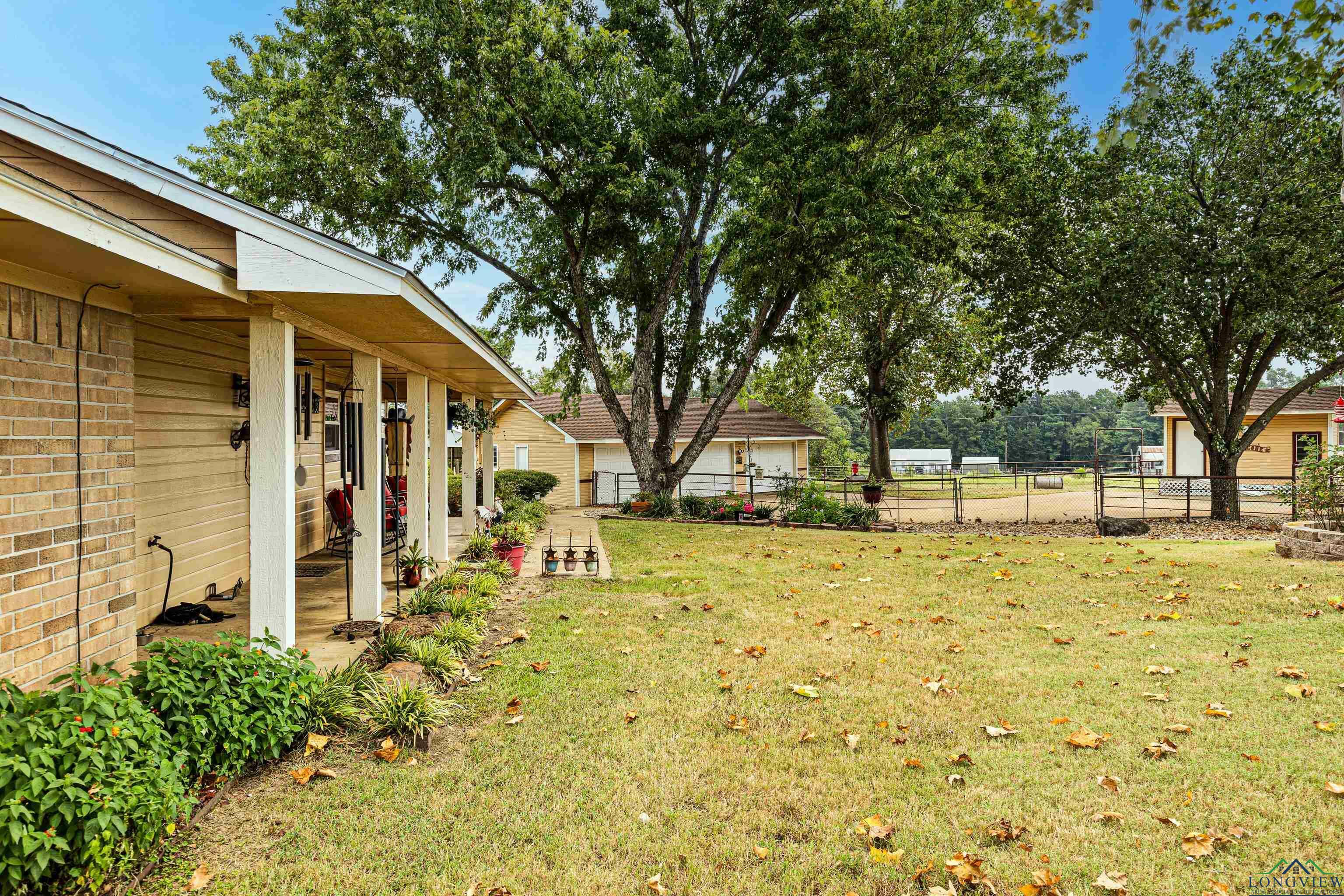 Property Photo:  1529 Shamburger Rd.  TX 75645 