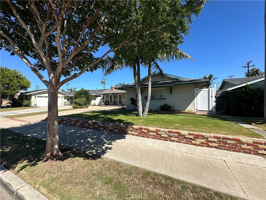 Property Photo:  8051 Taylor Drive  CA 92646 