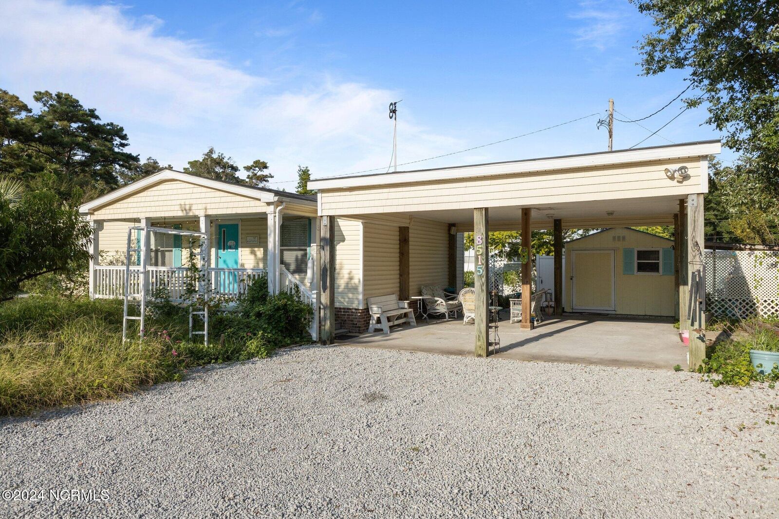 Property Photo: 8515 Sound Drive NC 28594