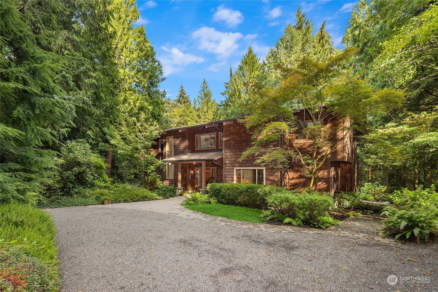 Property Photo:  7650 Westerly Lane NE  WA 98110 