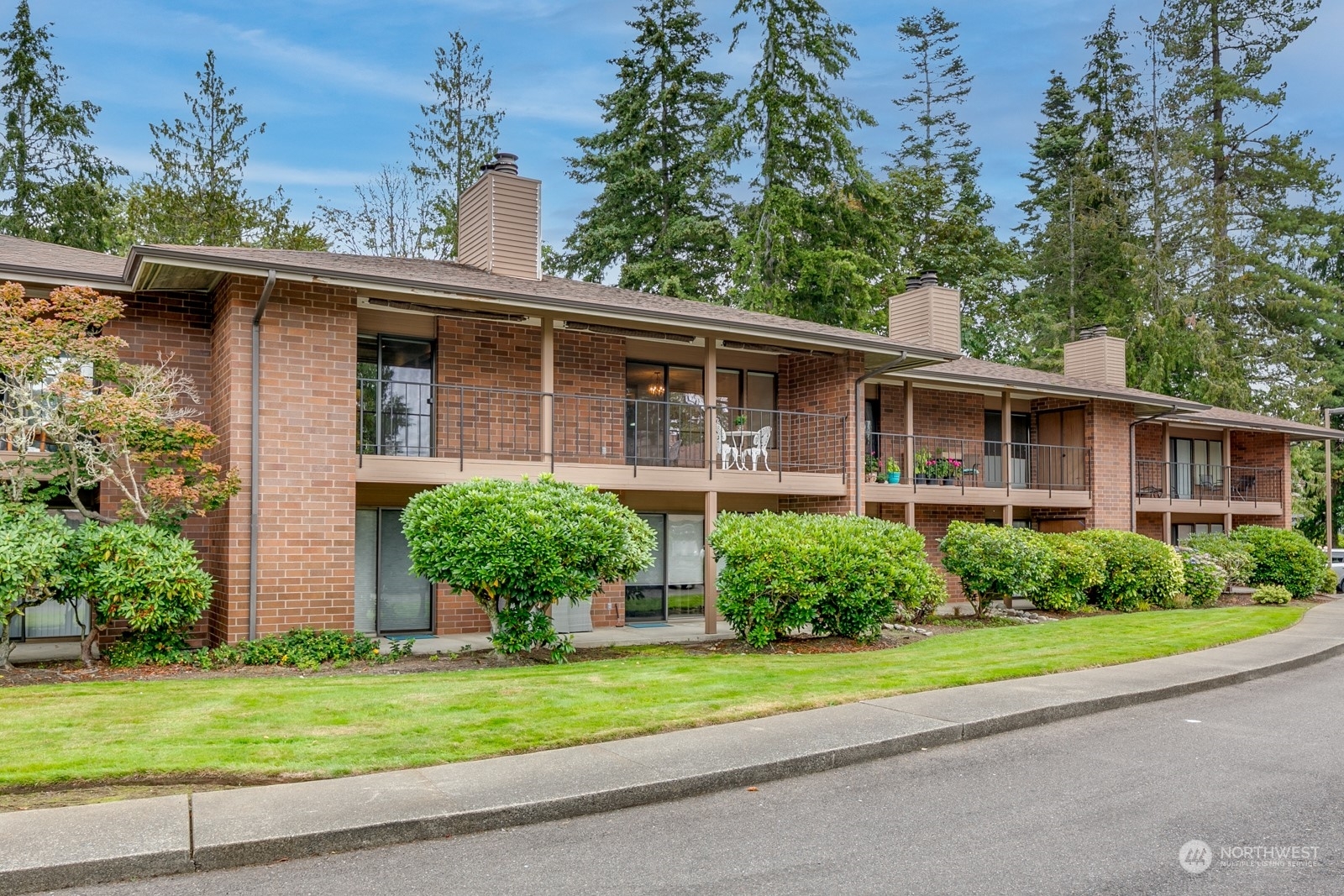 Property Photo:  8106 53rd Avenue W 922  WA 98275 