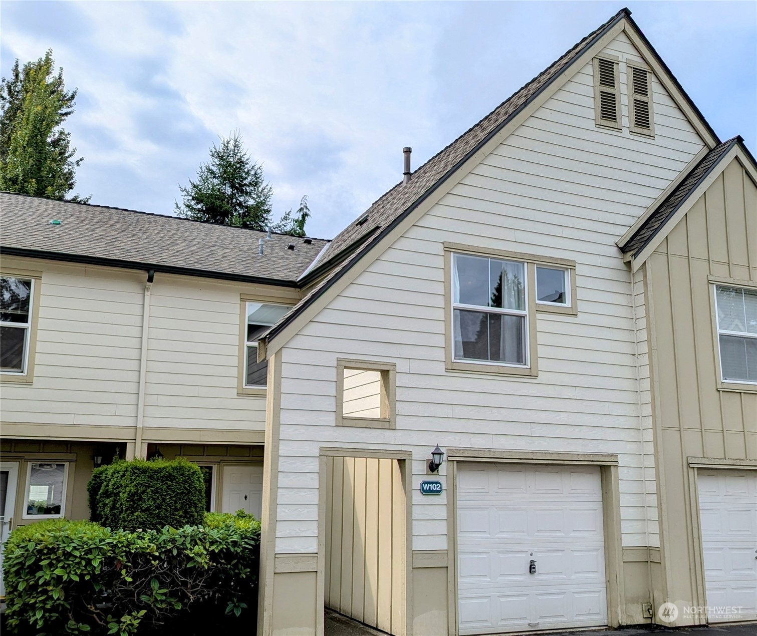 Property Photo:  1600  121st Street SE W102  WA 98208 