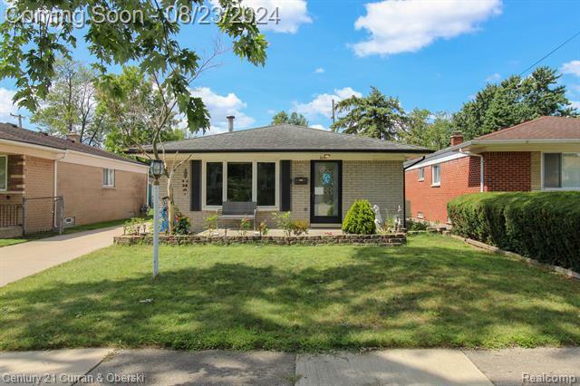 Property Photo:  6151 Robindale Avenue  MI 48127 