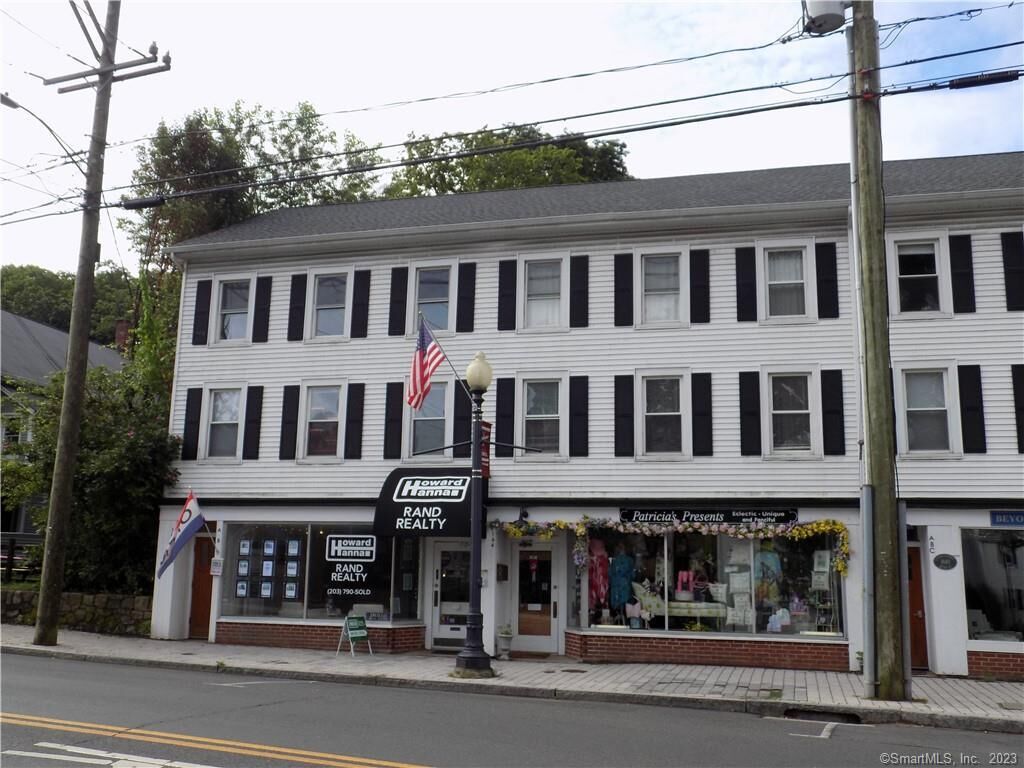 Property Photo:  162B Greenwood Avenue  CT 06801 