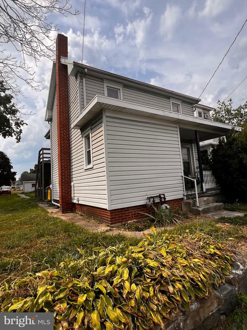 Property Photo:  505 2nd Street  PA 17070 