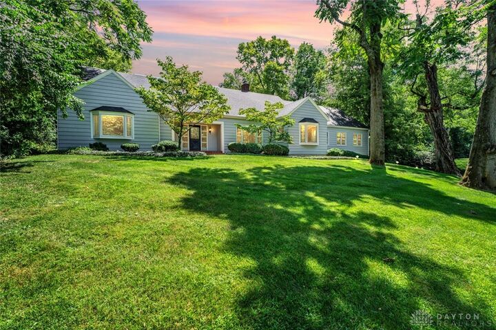 2420 Ridgeway Road  Oakwood OH 45419 photo