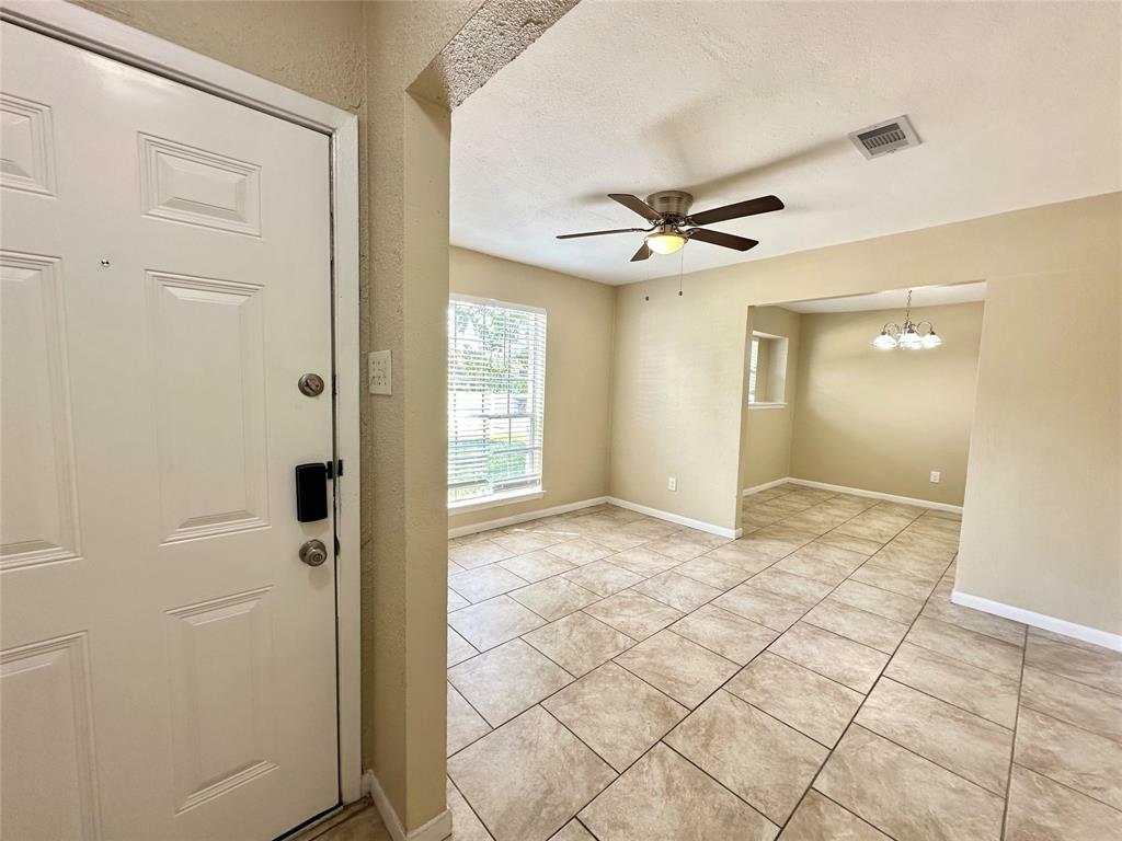 Property Photo:  5019 Tavenor Lane  TX 77048 