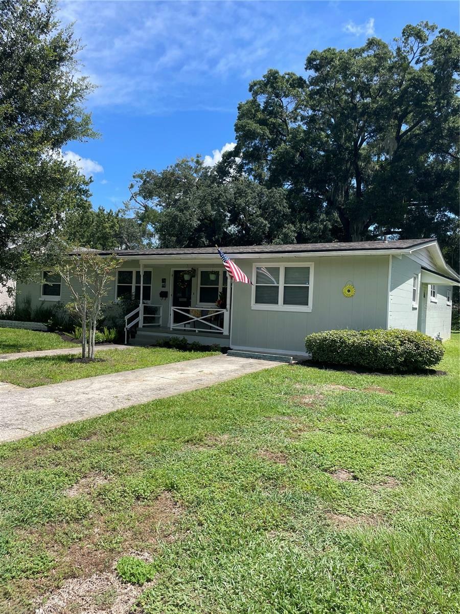 Property Photo:  275 Virginia Drive  FL 34787 