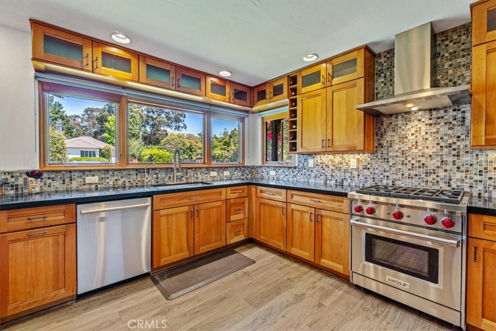 Property Photo:  265 Lincoln St  CA 93405 