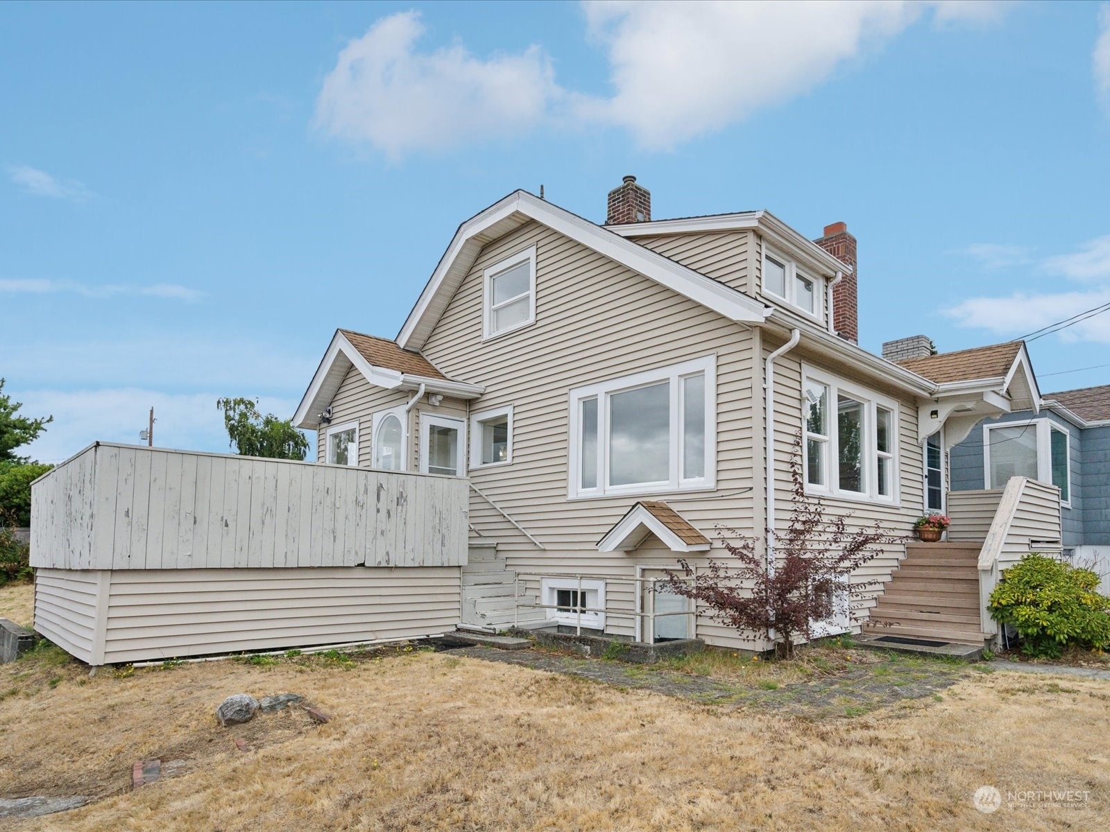 Property Photo:  4110 SW Elmgrove Street  WA 98136 