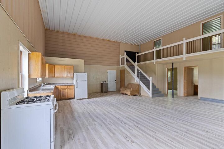 W5883 Loveland Road  Monticello WI 53570 photo