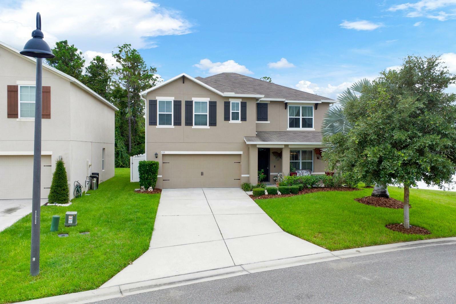 Property Photo:  233 Tanglewood Drive  FL 33896 