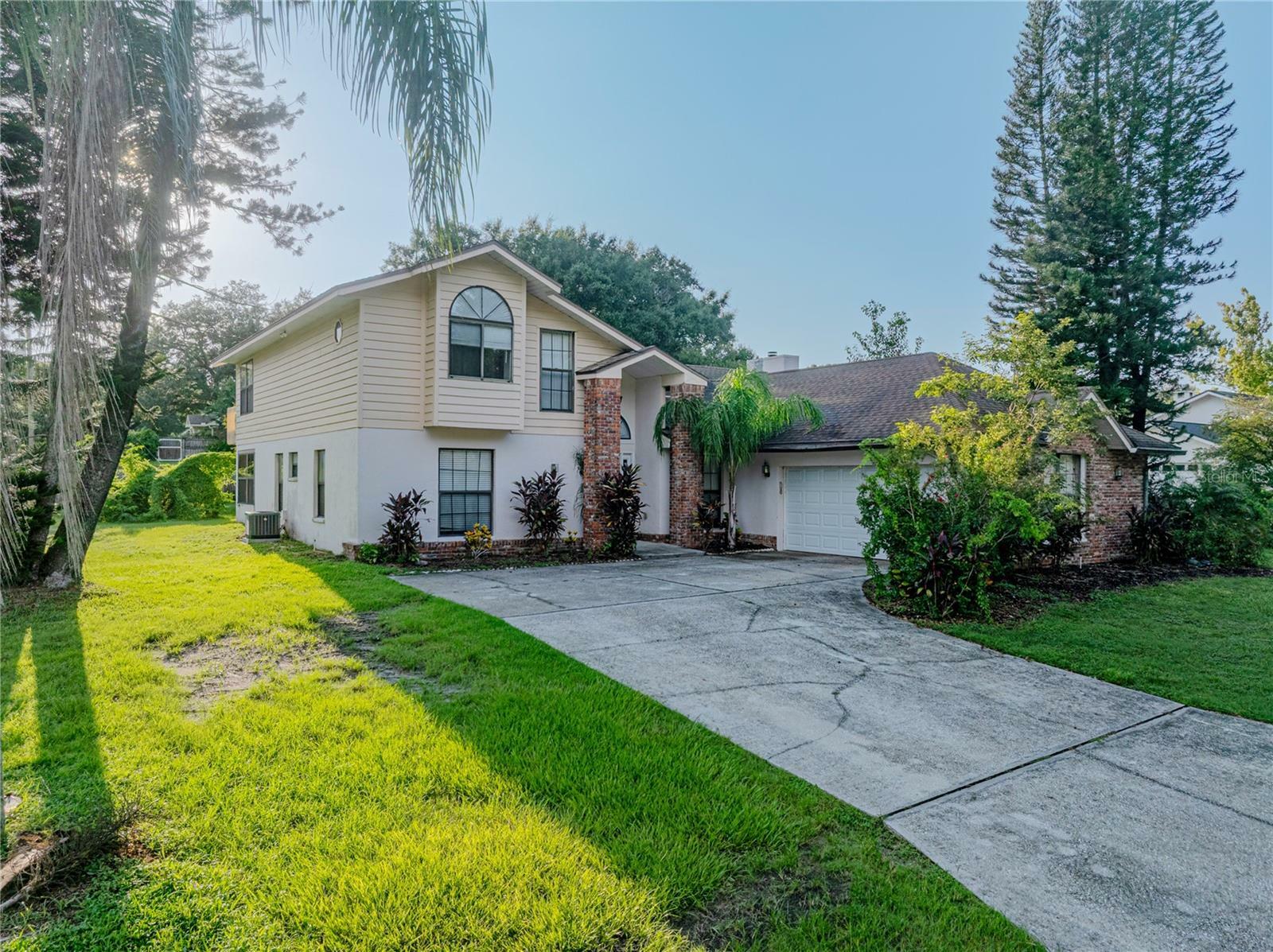 Property Photo:  1944 Vista View Drive  FL 33813 