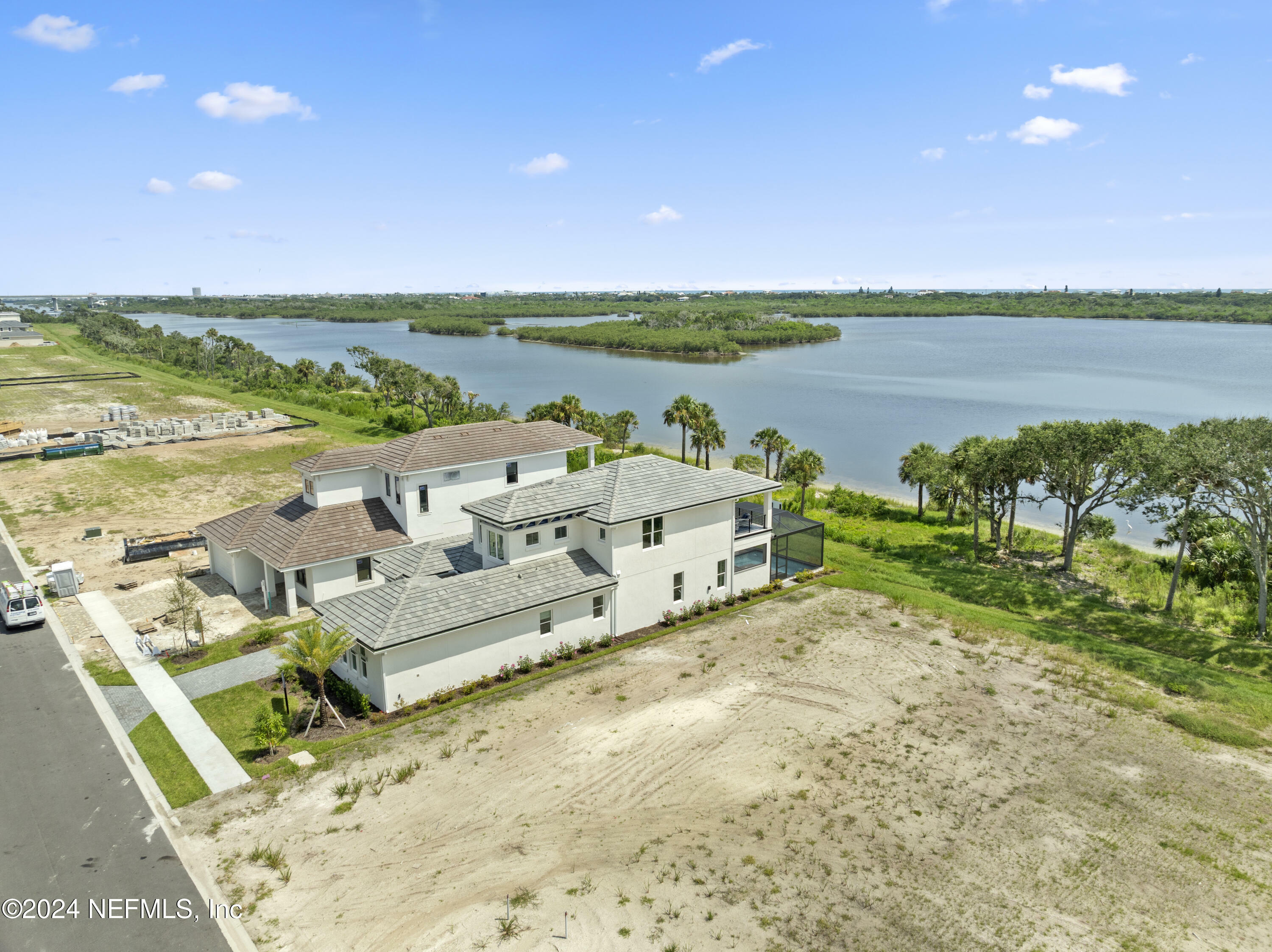 Property Photo:  94 Coronado Road  FL 32136 