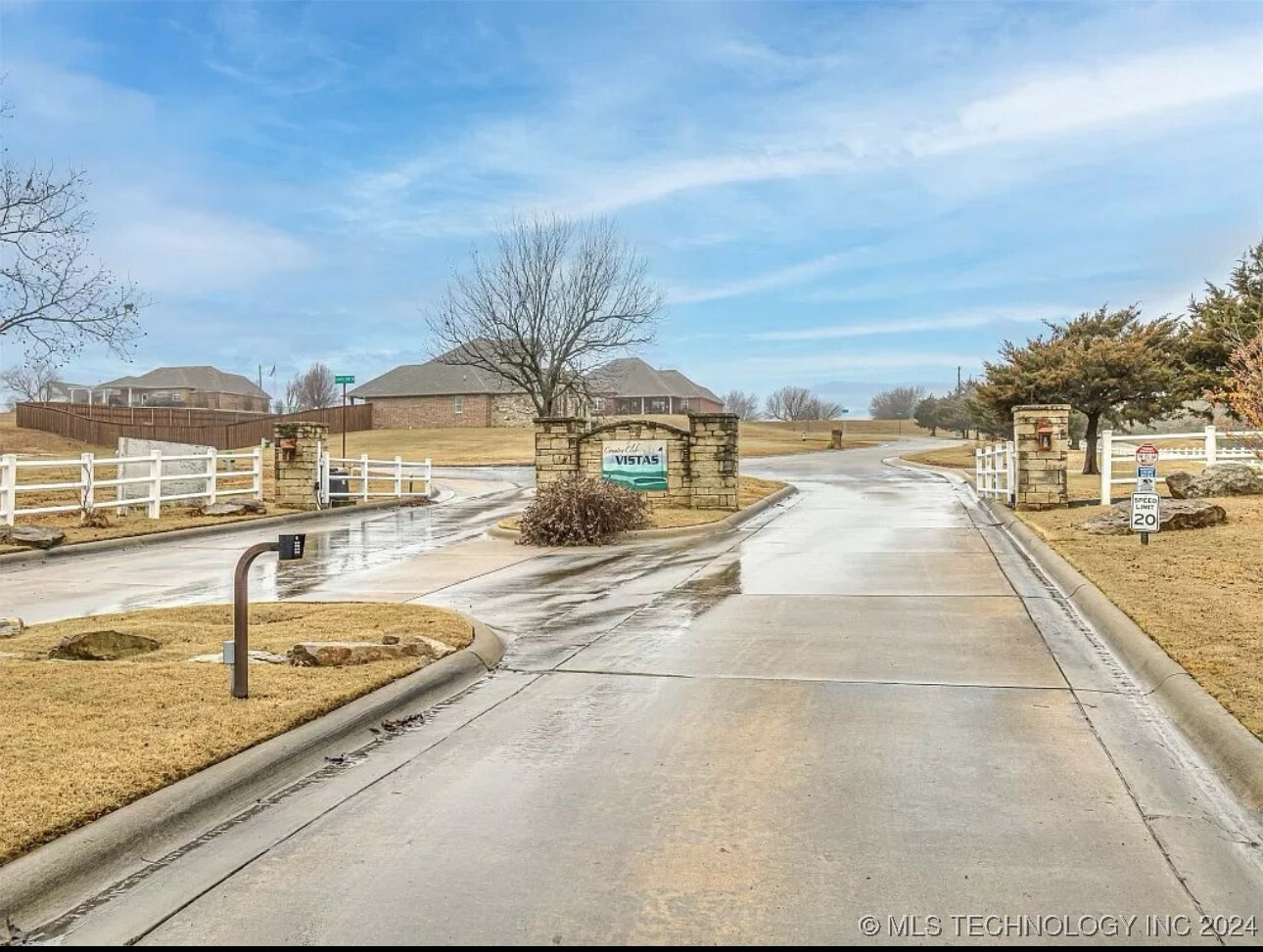 1109 S Country Club Drive  Cushing OK 74023 photo