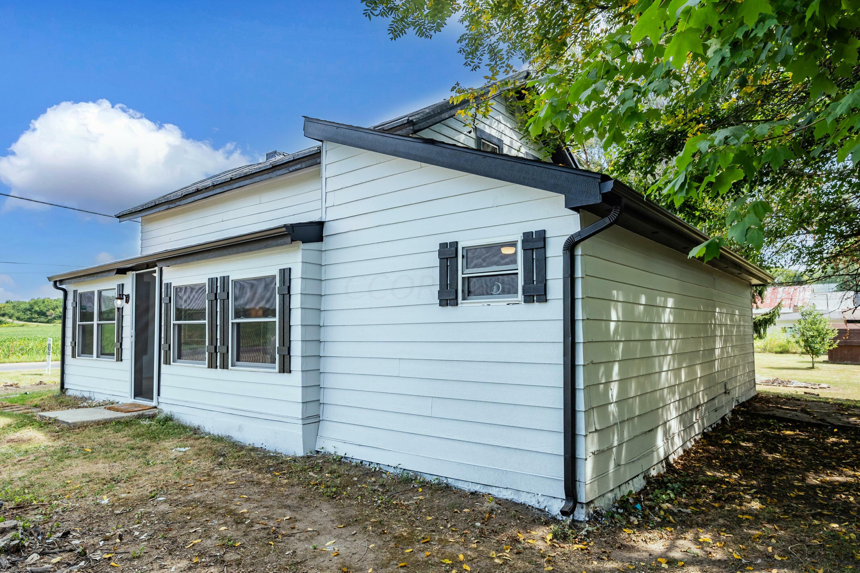 Property Photo:  1960 Rich Hill Road  OH 43011 