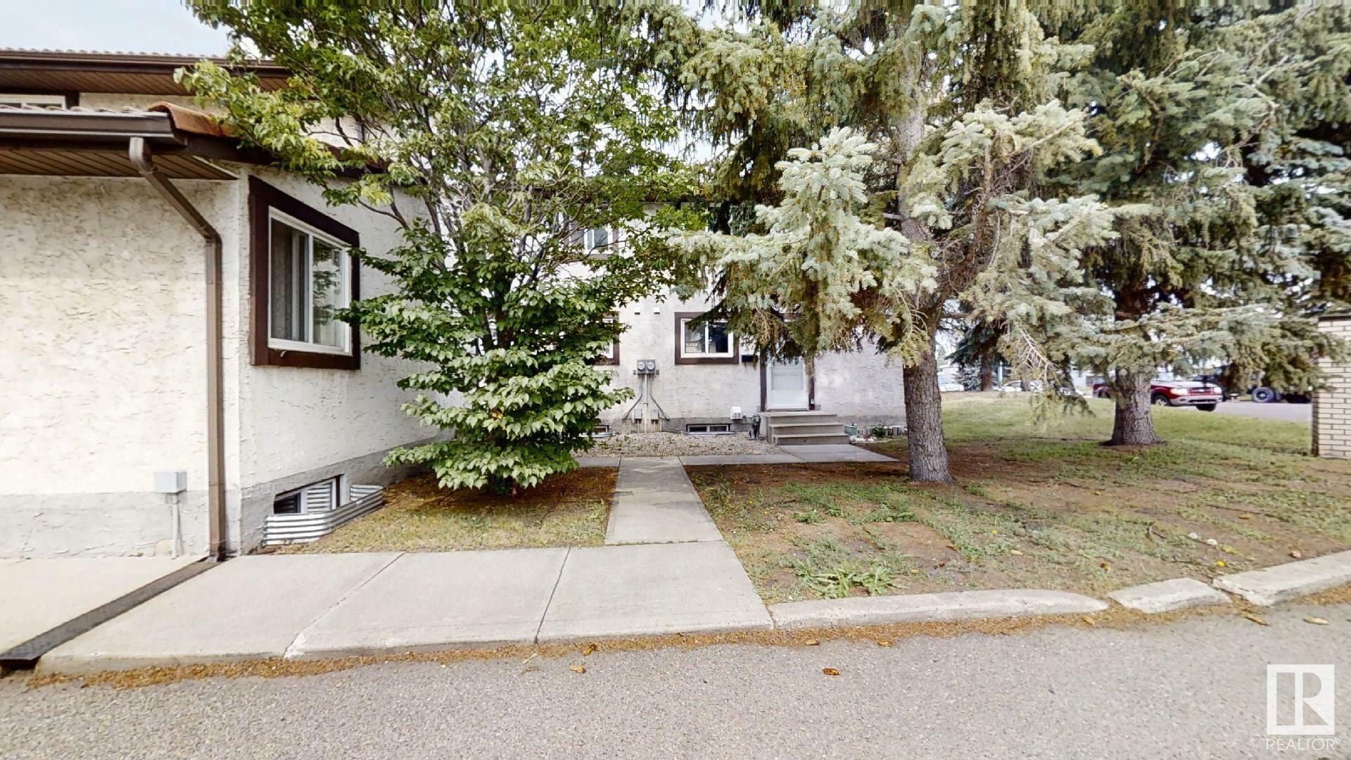 Property Photo:  2940 36 St NW  AB T6L 5H4 