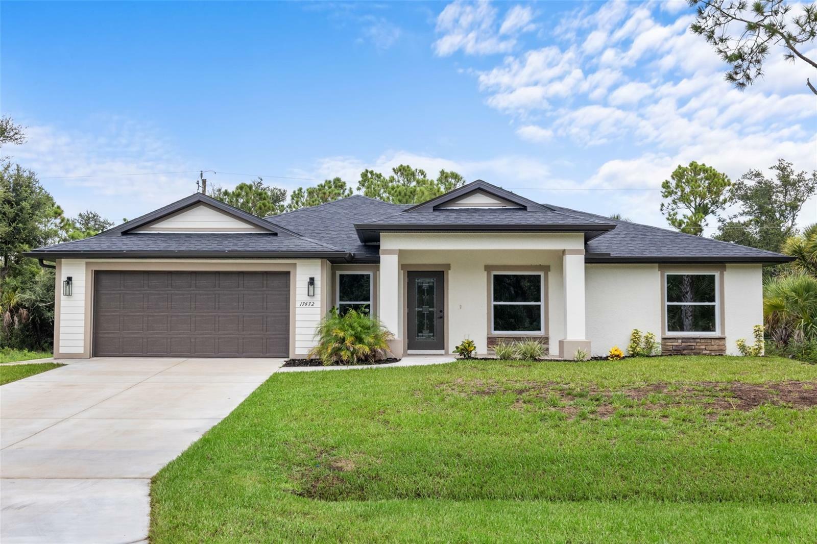 Property Photo:  17472 Shirley Avenue  FL 33948 