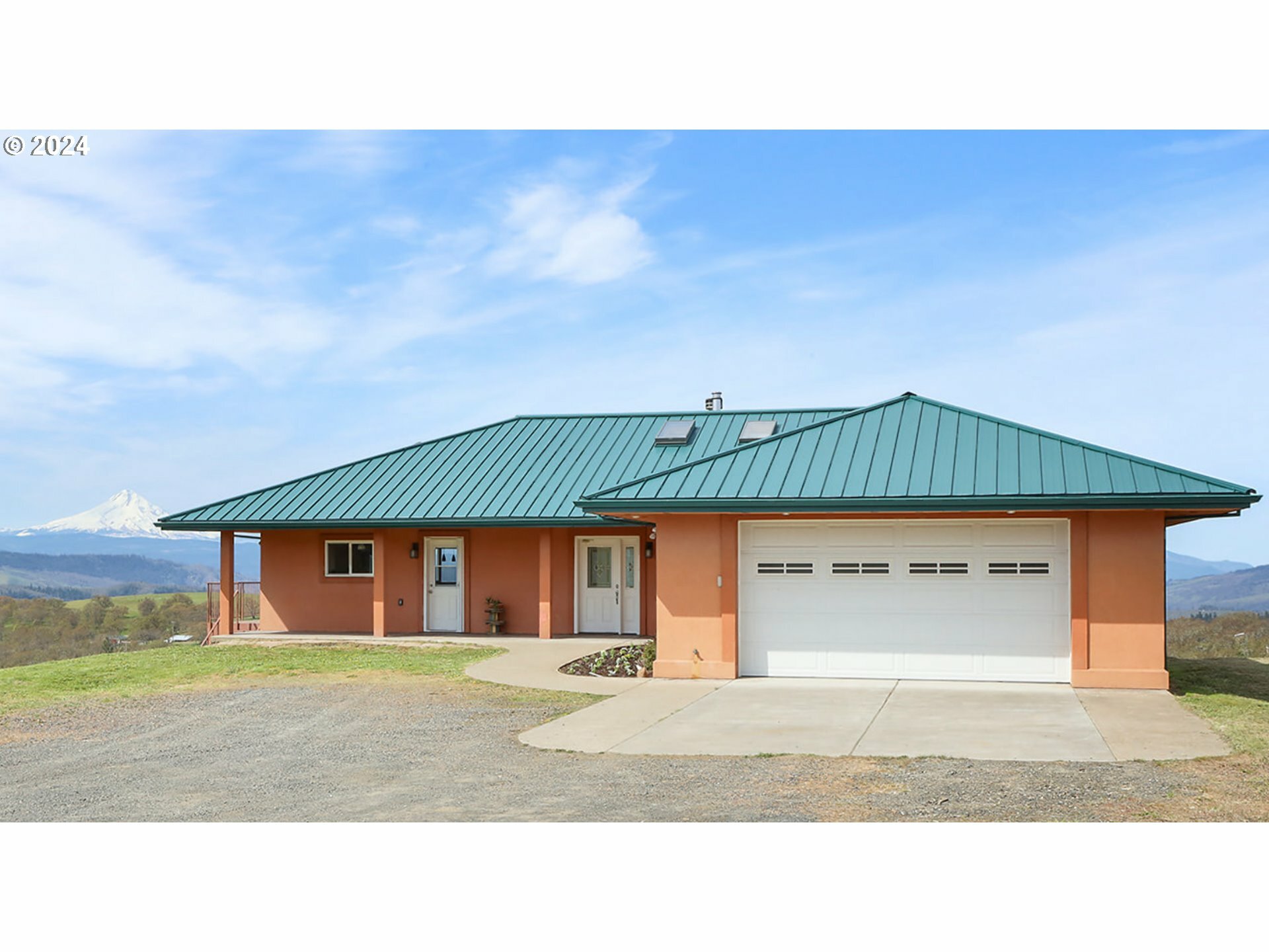 Property Photo: 190 Oda Knight Rd WA 98635