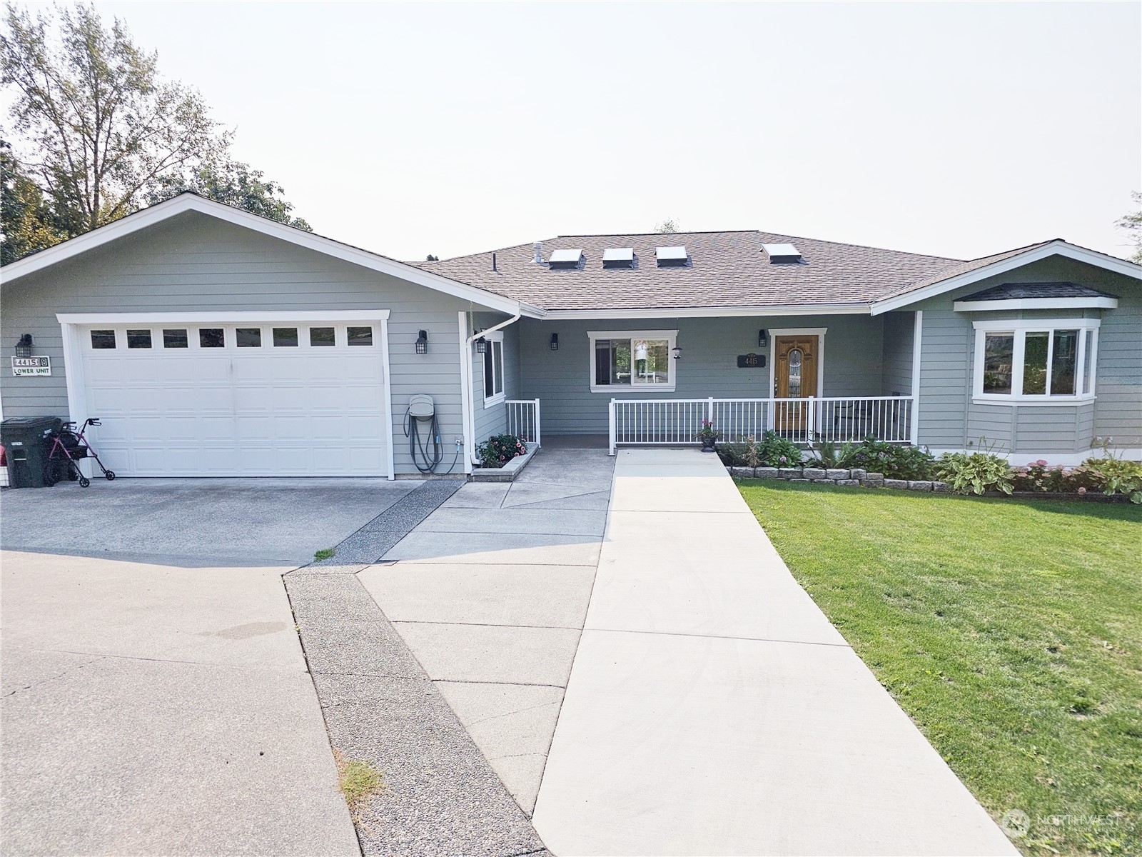 Property Photo:  4415 Harborview Drive  WA 98230 