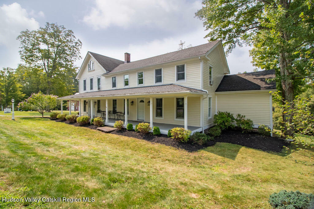 Property Photo:  541 Ulster Heights  NY 12428 