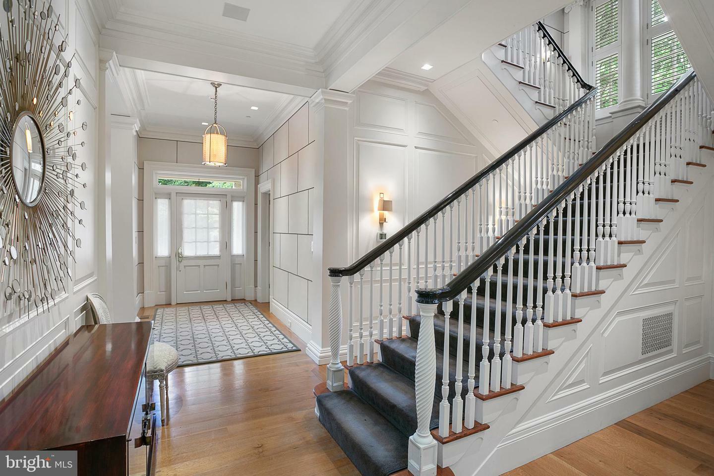 Property Photo:  2727 Q Street NW  DC 20007 