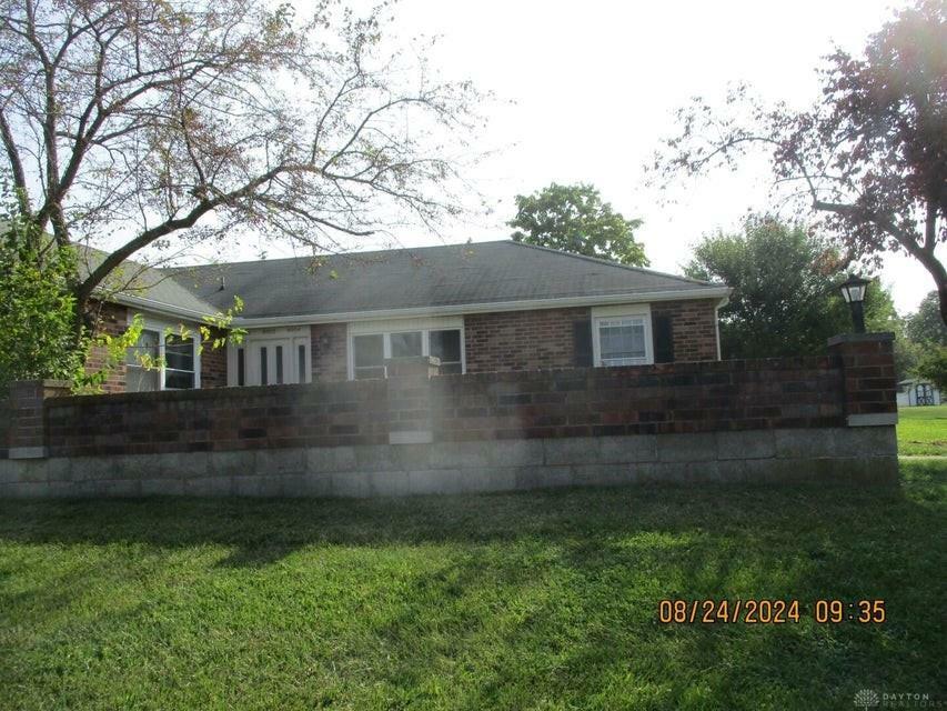 8460 Bennett Drive  Piqua OH 45356 photo