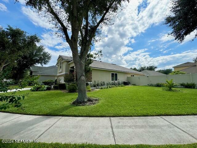 Property Photo:  3081 Litchfield Drive  FL 32065 