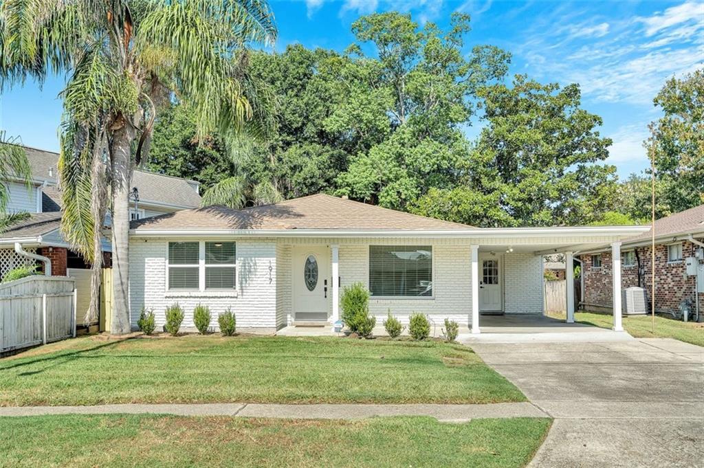 Property Photo:  1917 Carnation Avenue  LA 70001 