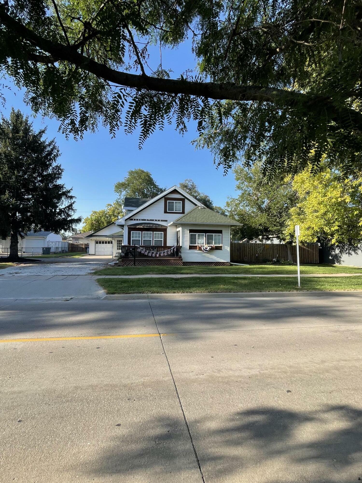 Property Photo:  3206 5th  Avenue  IA 51501 