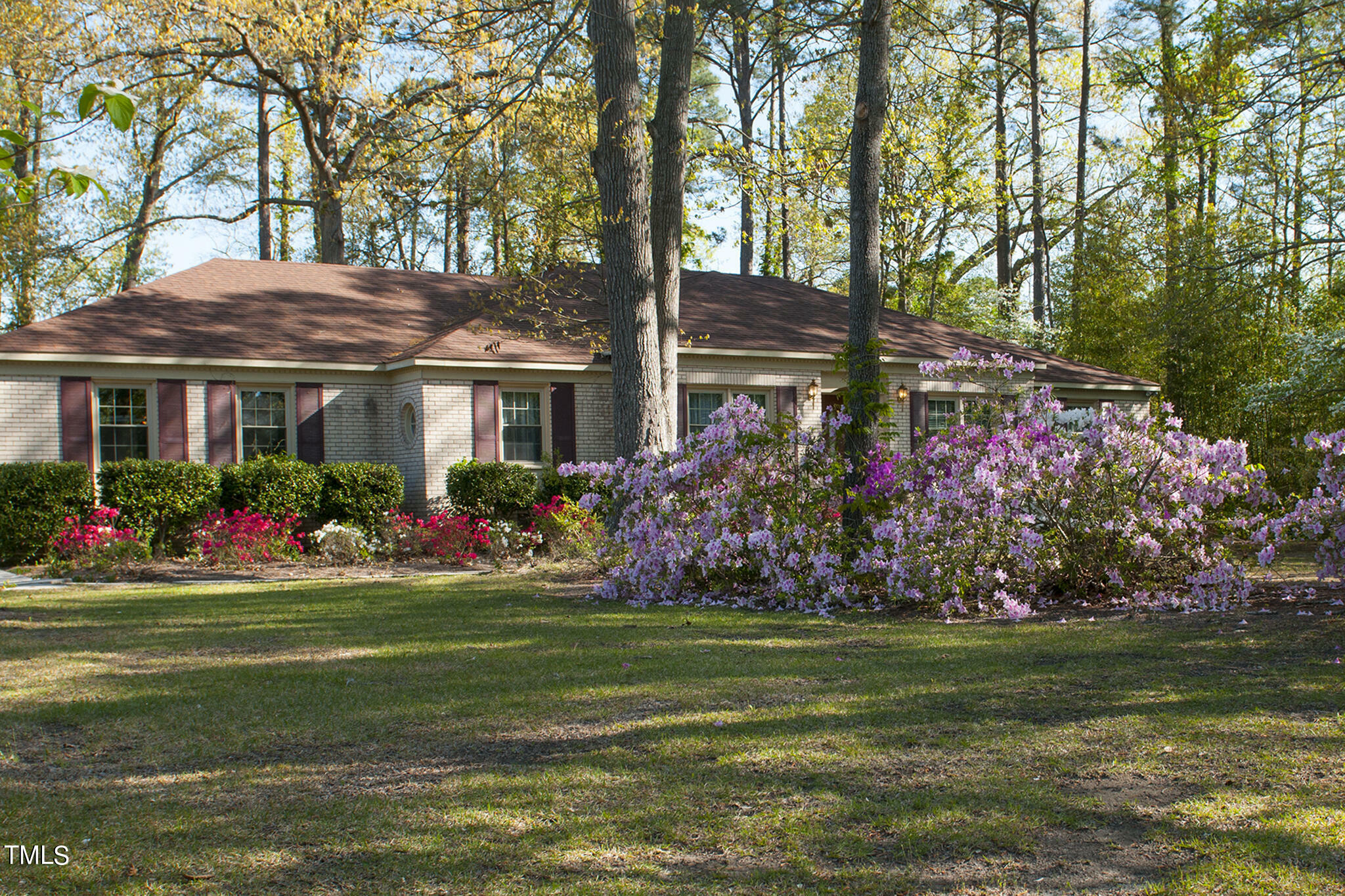 Property Photo:  6808 Netherdale Drive  NC 28314 