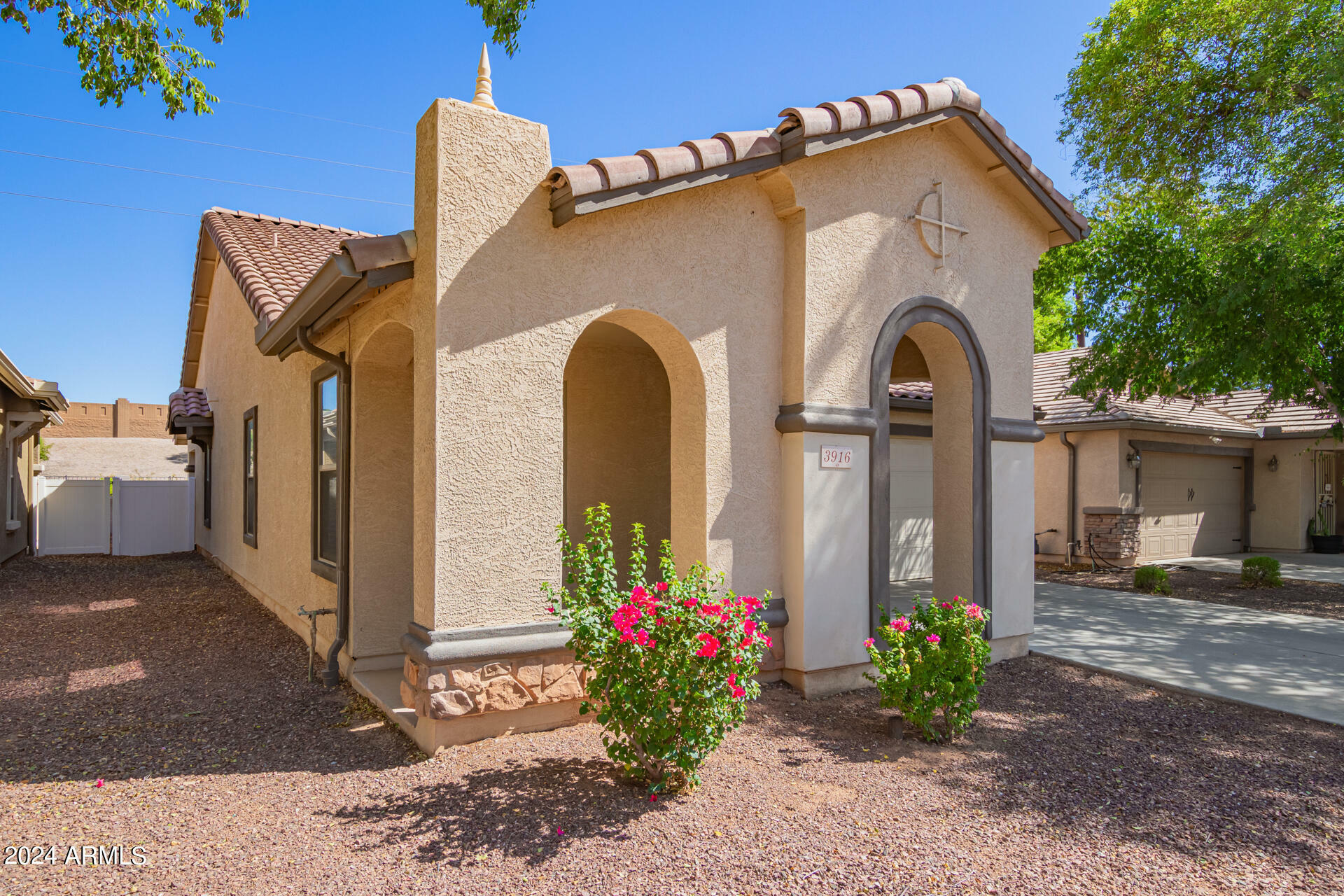 Property Photo:  3916 E Kent Avenue  AZ 85296 