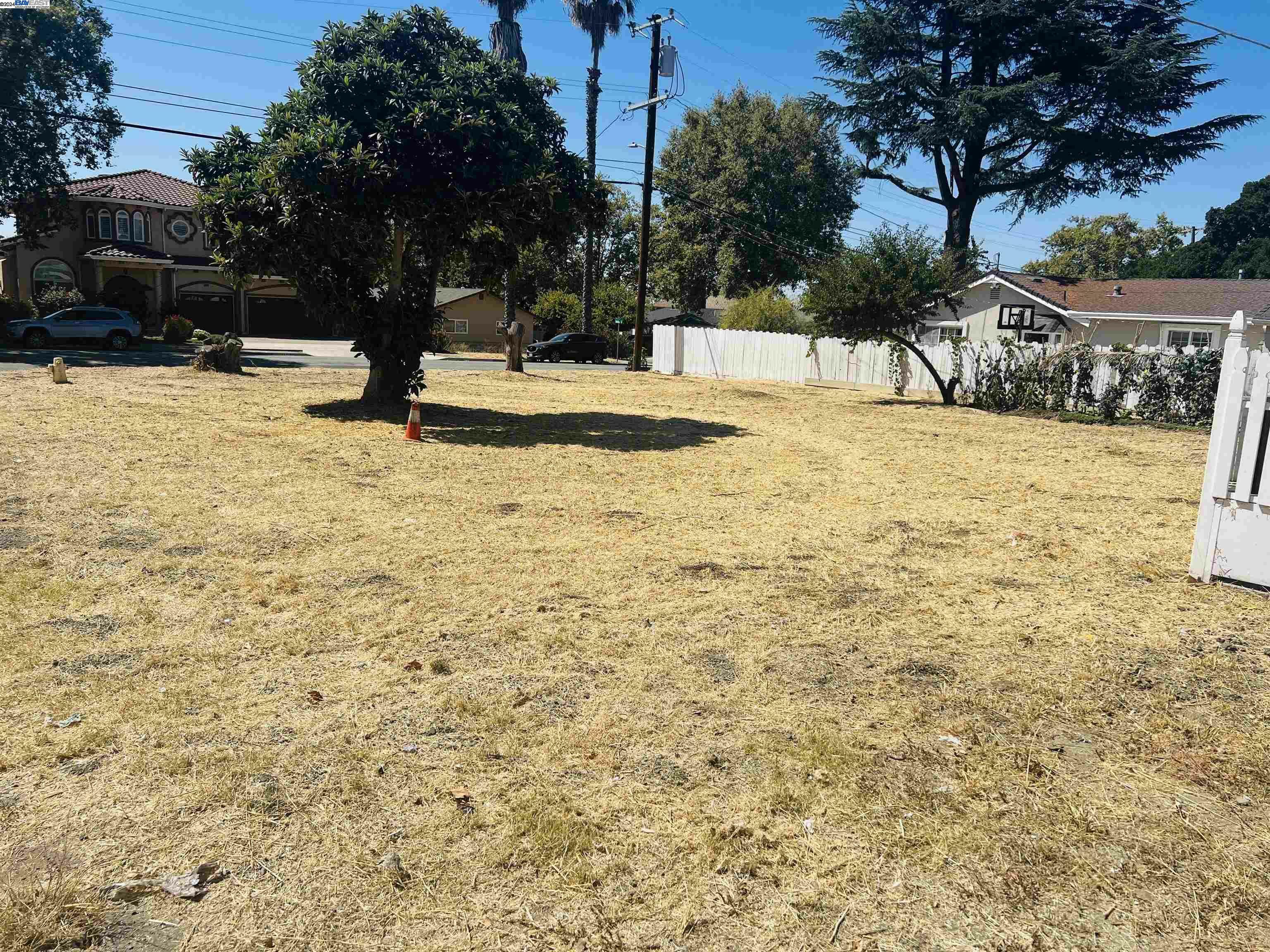 Property Photo:  0 Grove Ave  CA 94538 