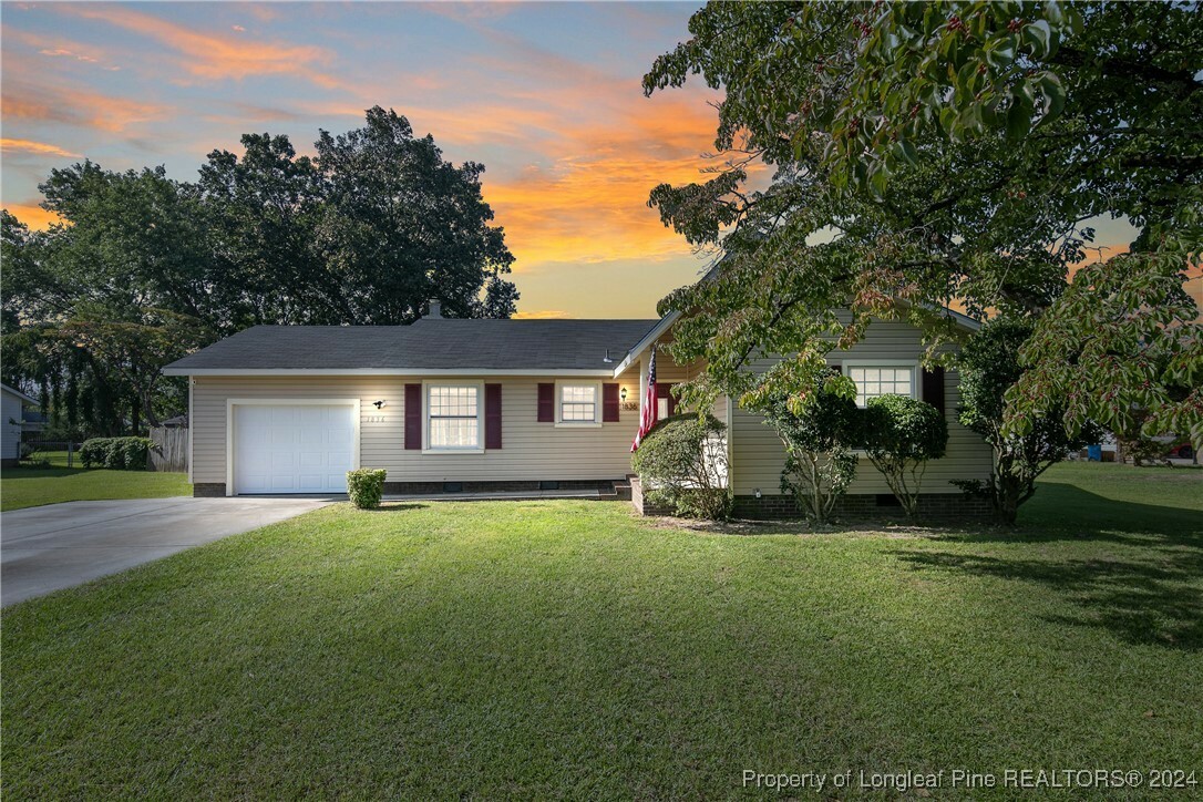 Property Photo:  1836 Berriedale Drive  NC 28306 