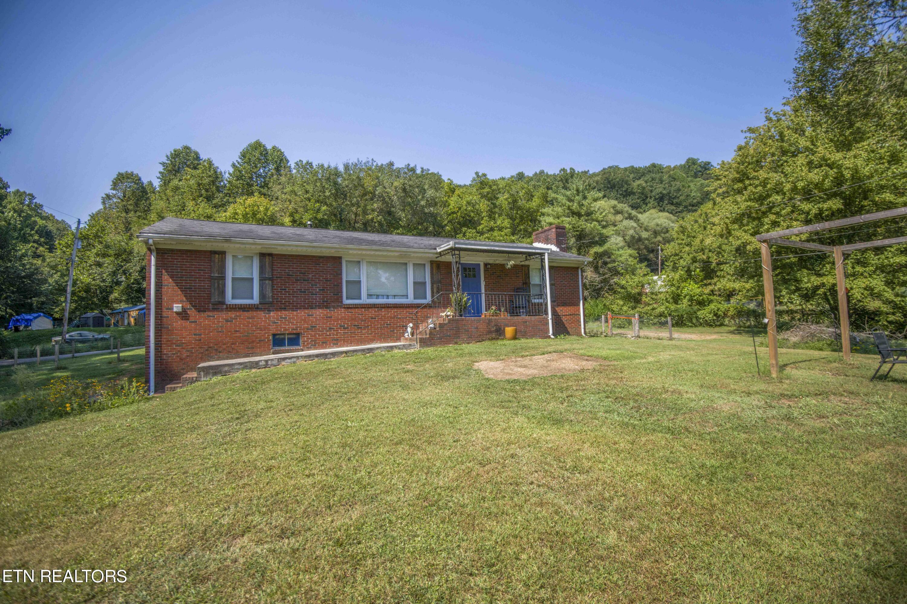 Property Photo:  1909 McSpadden Rd  TN 37803 