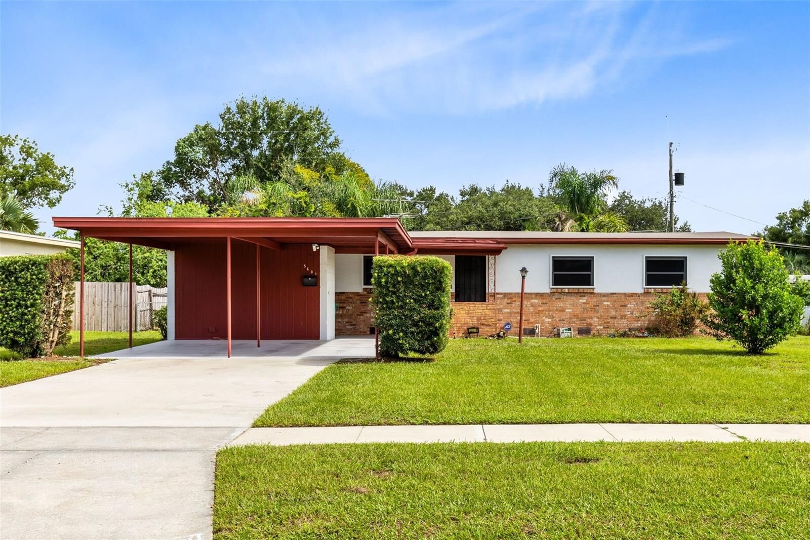 Property Photo: 5601 Pecos Street FL 32807