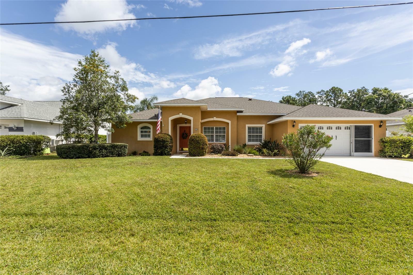 Property Photo:  9 Lee Place  FL 32137 