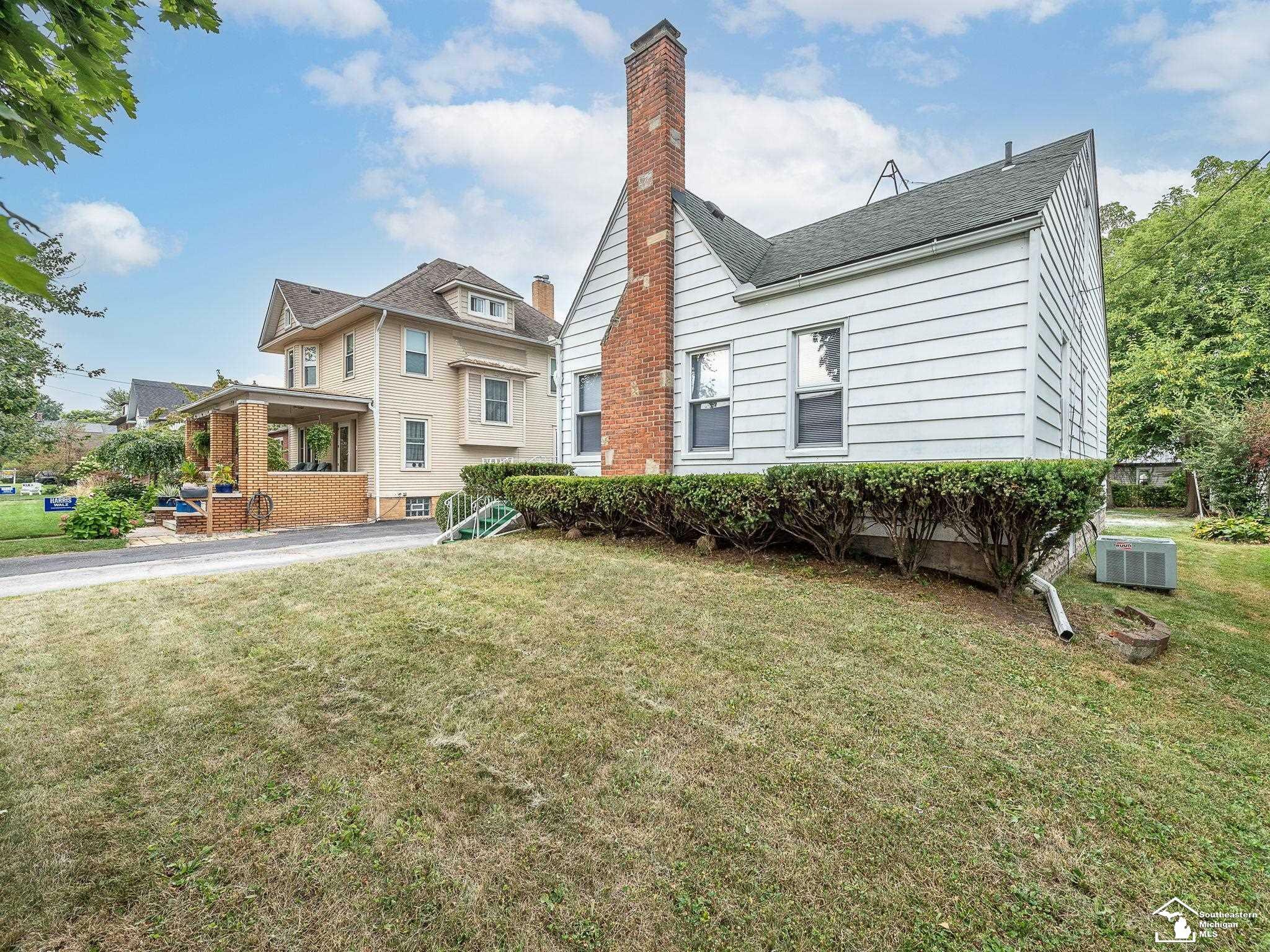 Property Photo:  143 Borgess Ave Avenue  MI 48162 