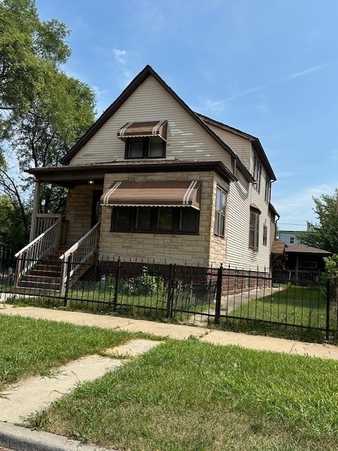 10557 S Perry Avenue  Chicago IL 60628 photo