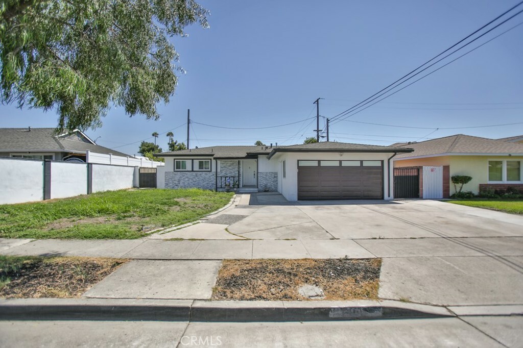 1460 E Pinewood Avenue  Anaheim CA 92805 photo