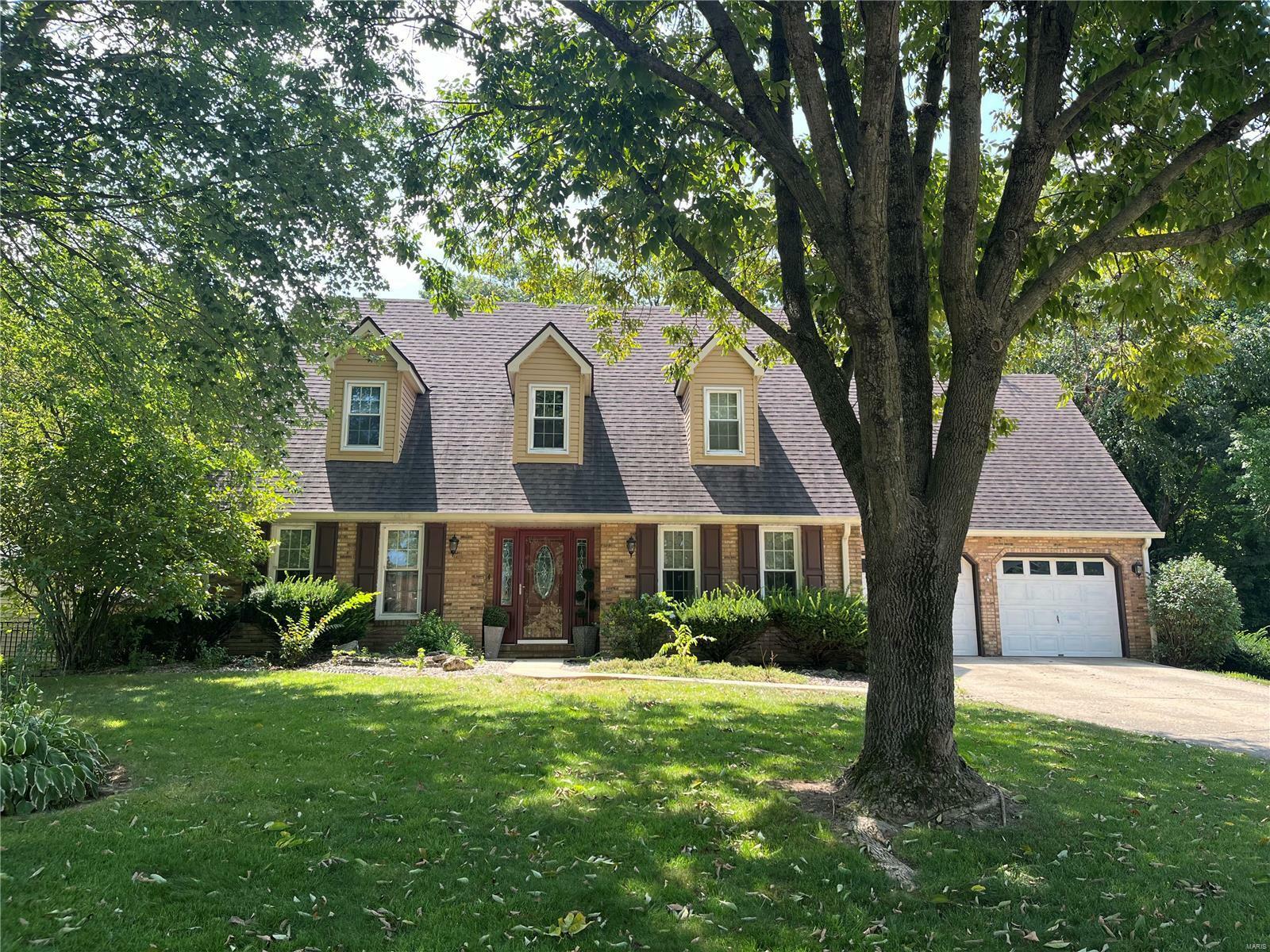 Property Photo:  105 Spring Brook Drive  IL 62034 