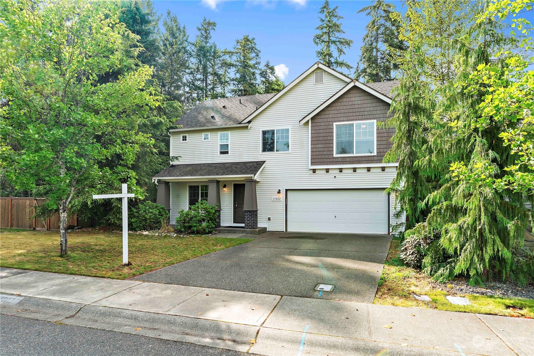 13802 176th Street E  Puyallup WA 98374 photo